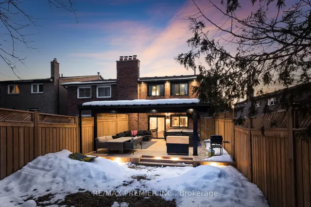 Additional image 35 of 122 Robert Hicks Dr
