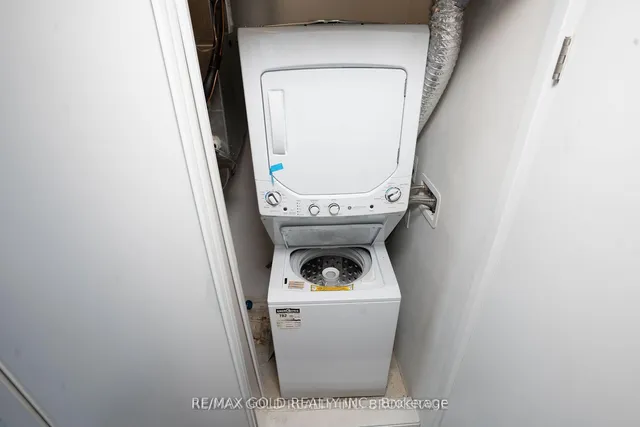 Additional image 19 of 402 The East Mall N/A Unit 116