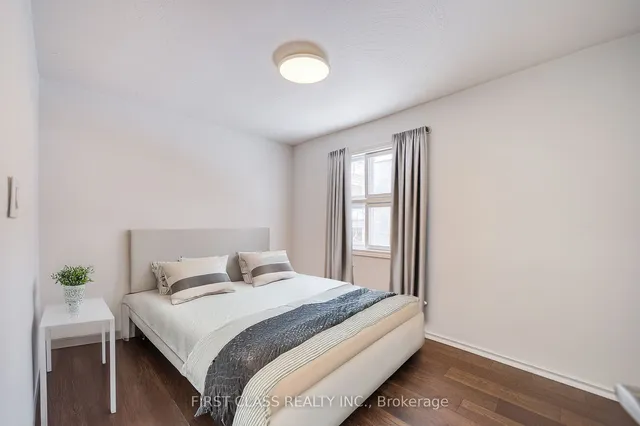 Additional image 6 of 3 Clinton Pl