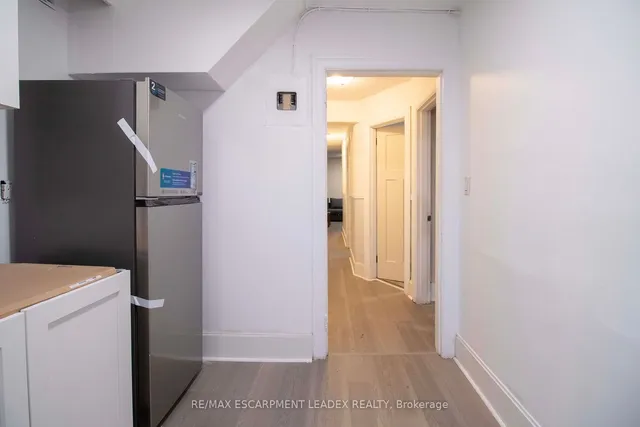 Additional image 7 of 417 King St