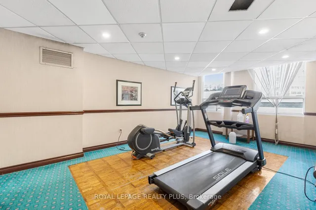 Additional image 28 of 3650 Kaneff Cres Unit 1002