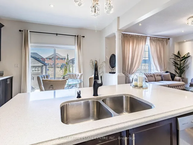 Additional image 23 of 853 Stoutt Cres