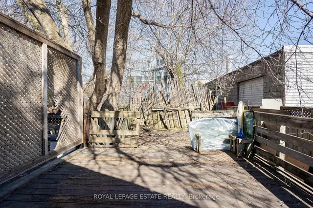 Additional image 26 of 876 Eastern Ave