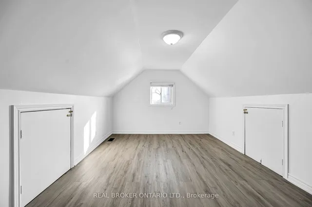 Additional image 23 of 417 Paling Ave