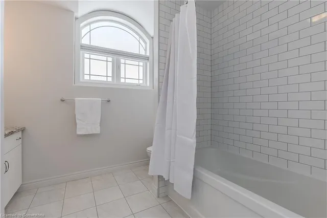 Additional image 25 of 8 Thornbury Crt