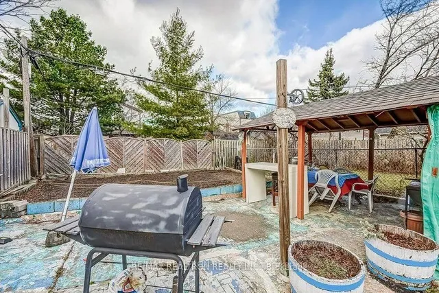 Additional image 25 of 84 Kings Park Blvd