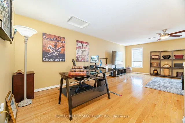 Additional image 33 of 104 Georgian Dr