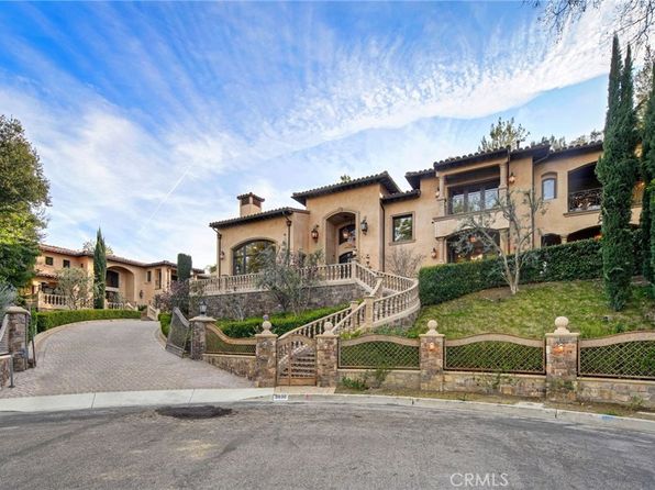 3930 Royal Oak Pl, Encino, CA 91436