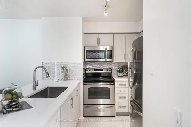 Additional image 6 of 8 Mondeo Dr Unit 512