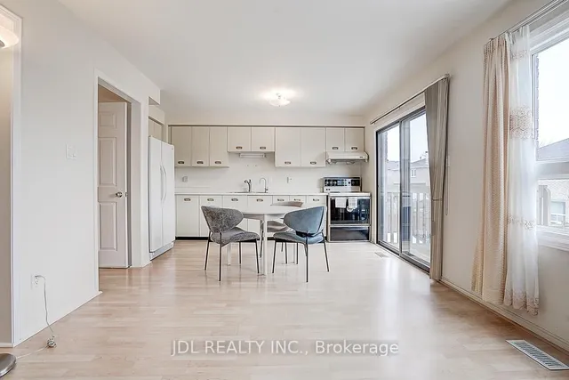 Additional image 8 of 22 Birrell Ave