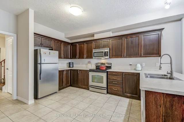 Additional image 17 of 63 Huck Cres