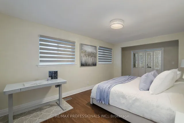 Additional image 24 of 56 Silverthorne Bush Dr