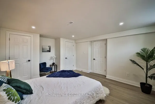 Additional image 35 of 34 Belleglade Crt