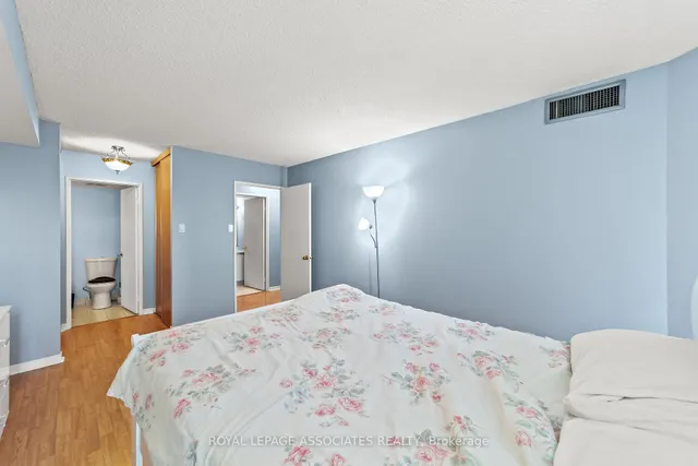 Additional image 13 of 350 Alton Towers Circ Unit 609