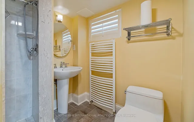 Additional image 24 of 78 Cranbrooke Ave