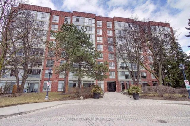 Additional image 2 of 24 Southport St Unit 756