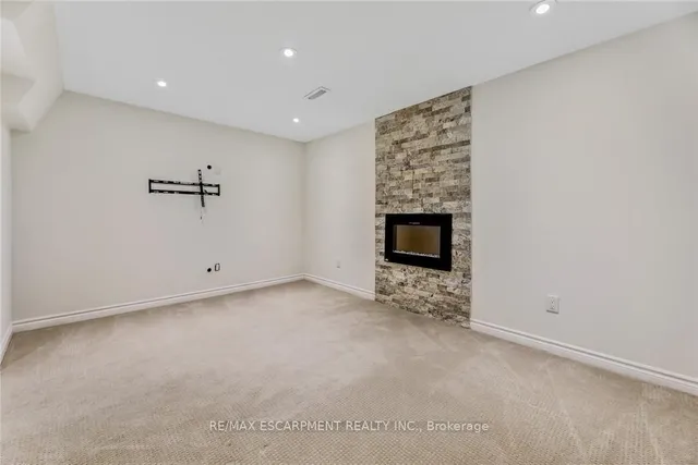 Additional image 9 of 2430 ALDER Dr