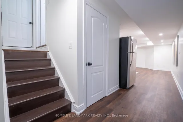 Additional image 29 of 36 Frontenac Cres