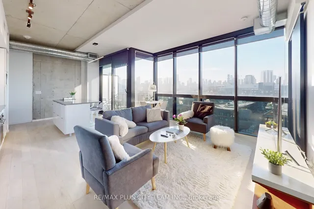 Additional image 6 of 21 Lawren Harris Sq Unit 909