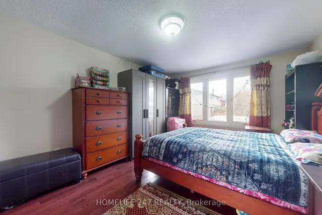 Additional image 17 of 38 Deanscroft Sq