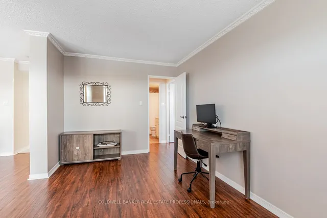 Additional image 17 of 10 Dean Park Rd Unit 1019