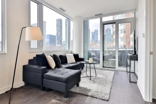 121 Lower Sherbourne St Unit 227