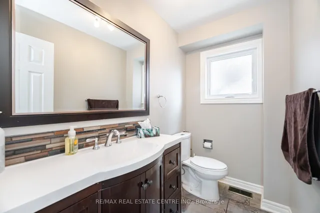 Additional image 18 of 5175 Guildwood Way