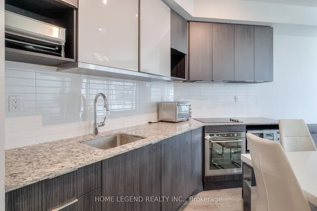 Additional image 12 of 99 The Donway Way Unit 602