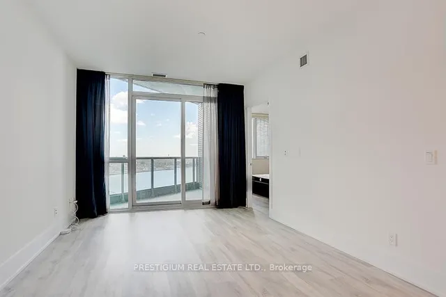 Additional image 6 of 1 Edgewater Dr Unit Ph06