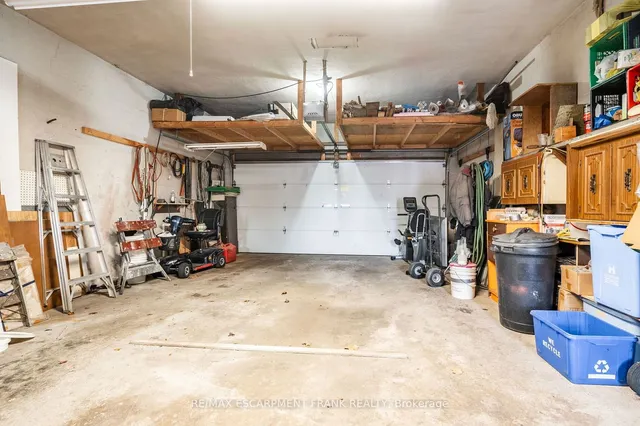 Additional image 33 of 209 Nash Rd