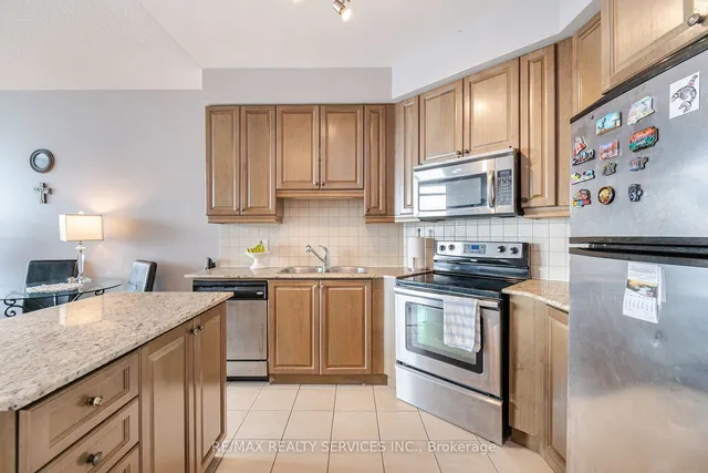 Additional image 10 of 80 Absolute Ave Unit 2204