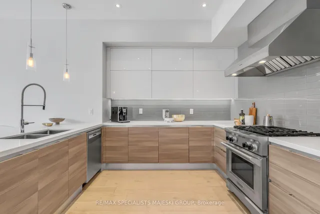 Additional image 10 of 212b Queens Ave