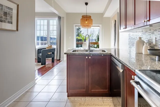 Additional image 12 of 400 Bessborough Dr