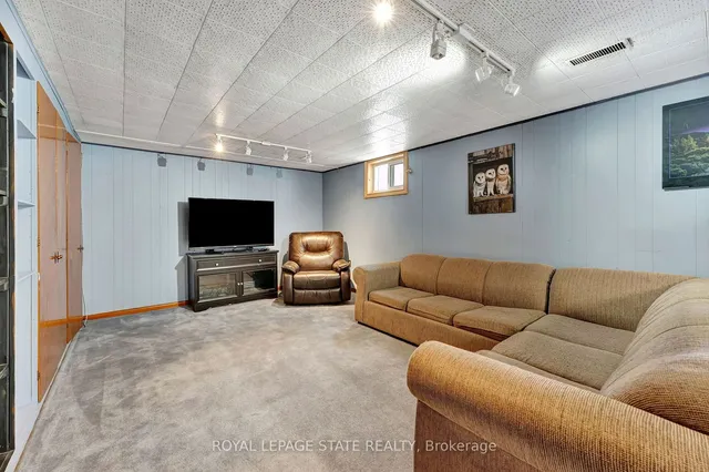 Additional image 16 of 119 David Ave