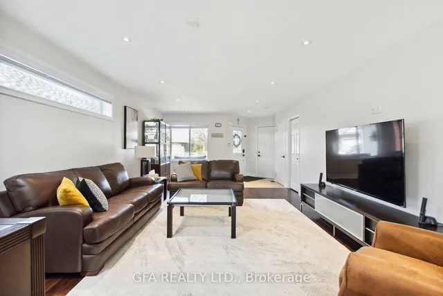 Additional image 9 of 46 Whiterock Ave