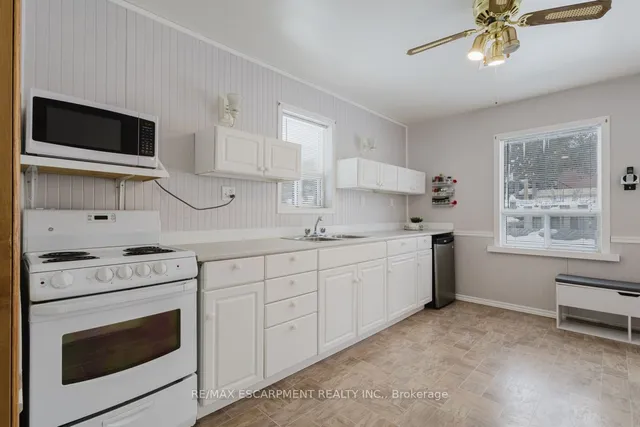 Additional image 9 of 18 Marion Cres