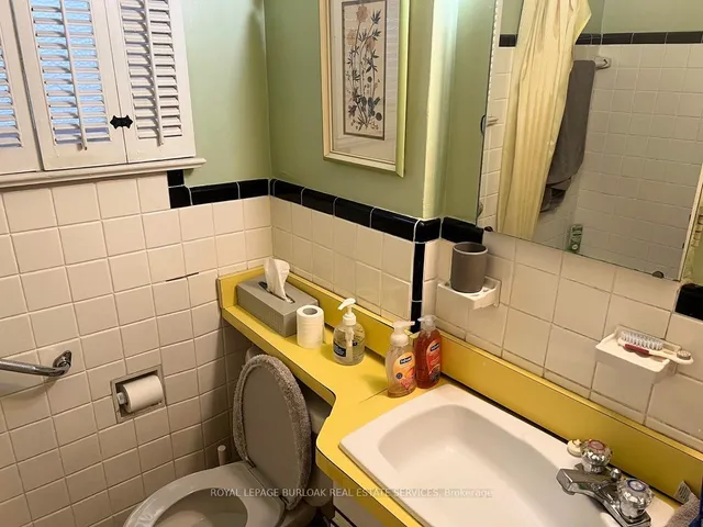 Additional image 10 of 248 Florence Ave