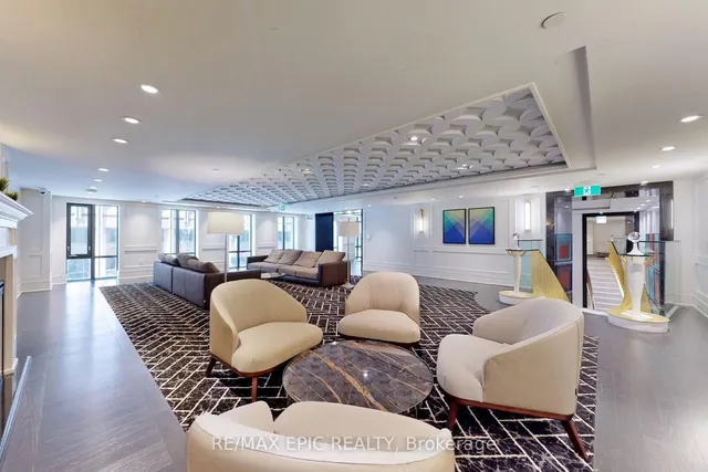 Additional image 39 of 955 Bay St Unit 409