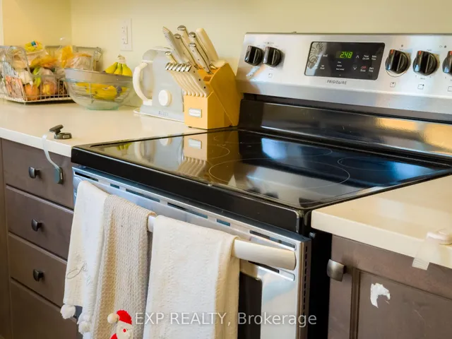Additional image 5 of 888 Sumac Cres