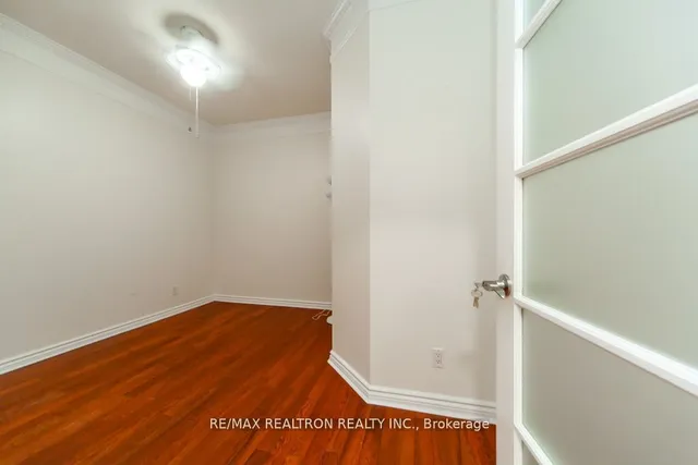 Additional image 29 of 555 Yonge St Unit #309