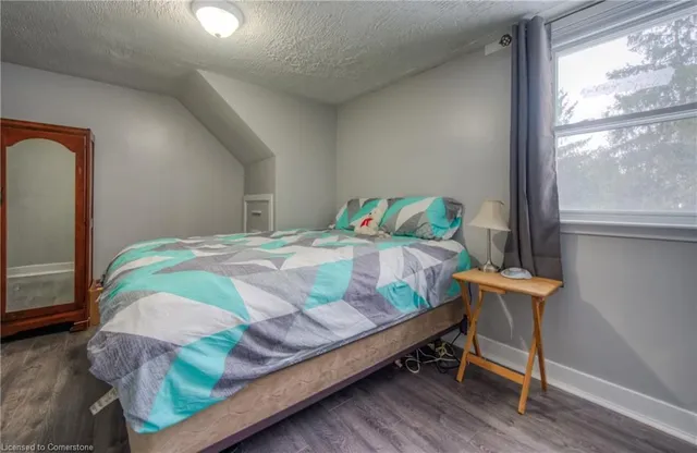 Additional image 32 of 55 Wellington St