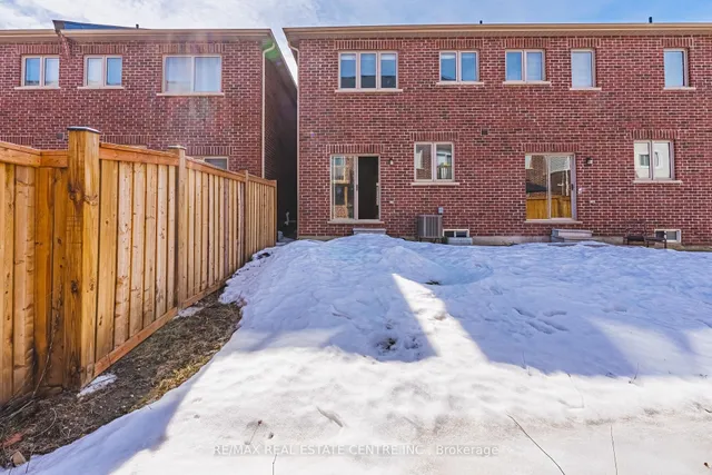 Additional image 43 of 13 Sail Rd