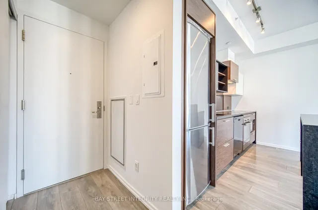 Additional image 5 of 75 St Nicholas St Unit 2105