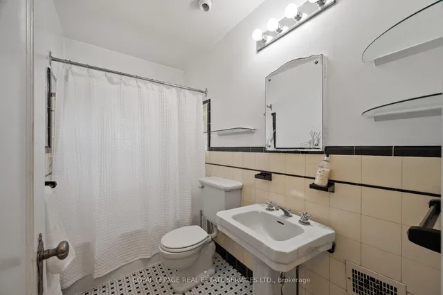 Additional image 19 of 49 Meadowvale Dr