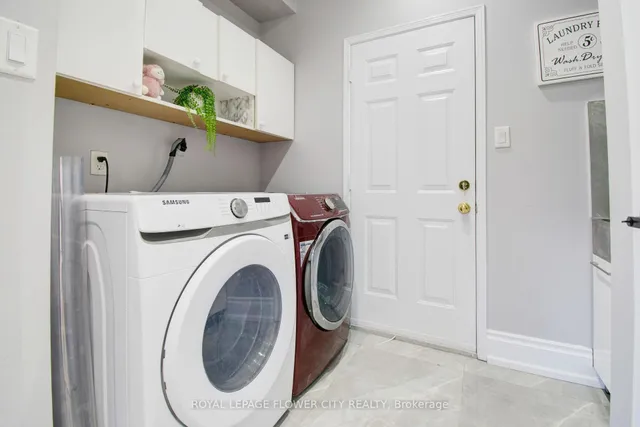 Additional image 40 of 82 Mint Leaf Blvd