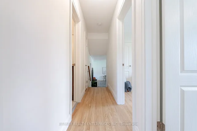 Additional image 17 of 3 Savarin St