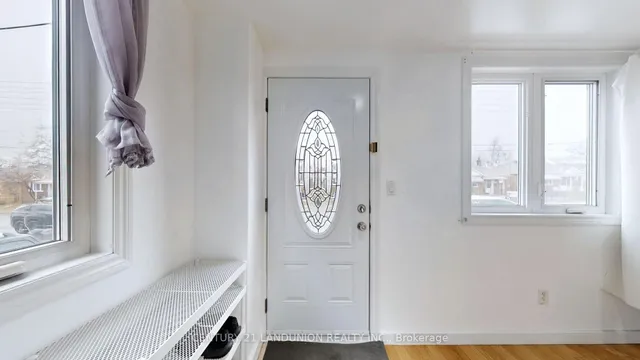 Additional image 15 of 343 Kipling Ave