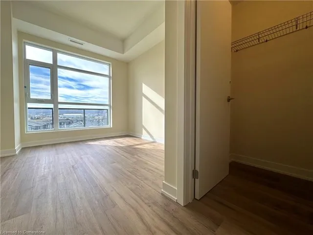 Additional image 10 of 600 North Service Rd Unit 603