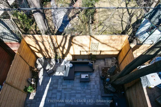 Additional image 40 of 34 Tranby Ave
