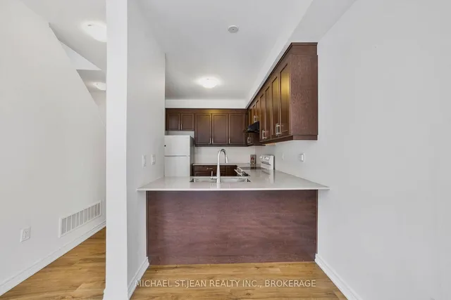 Additional image 15 of 575 Woodward Ave Unit 70